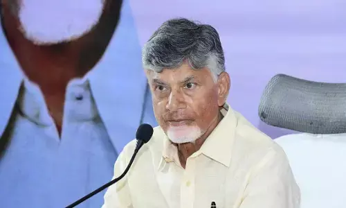 Chandrababu Hails Successful Pension Distribution, lauds employees involved in it