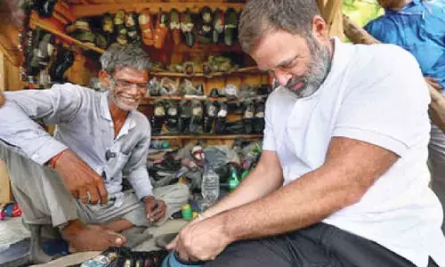 Cobbler rejects Rs 10 lakh offer for slipper stitched by Rahul