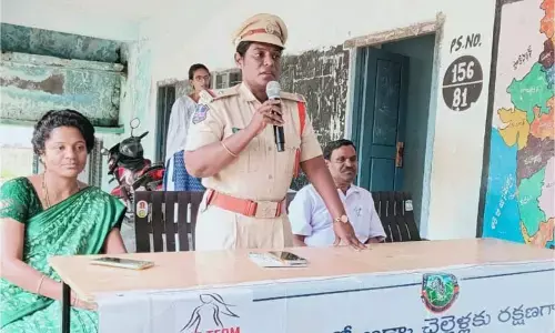 Awareness About T Safe App by SHE Team In-charge Vijayalakshmi