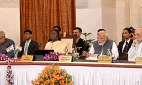 Governors responsible for setting an ideal example for citizens: President Murmu