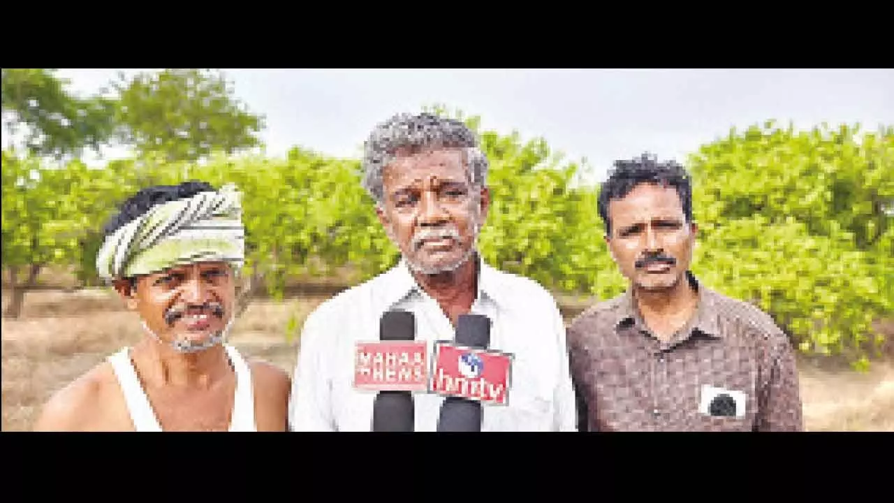 Sweet orange farmer speaking to the media in Anantapur