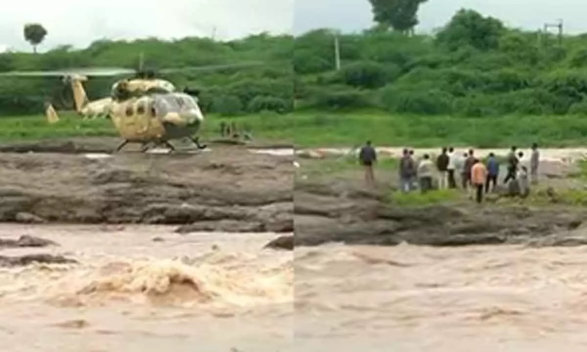 Army chopper rescues 12 trapped on Maha river islet for 18 hours