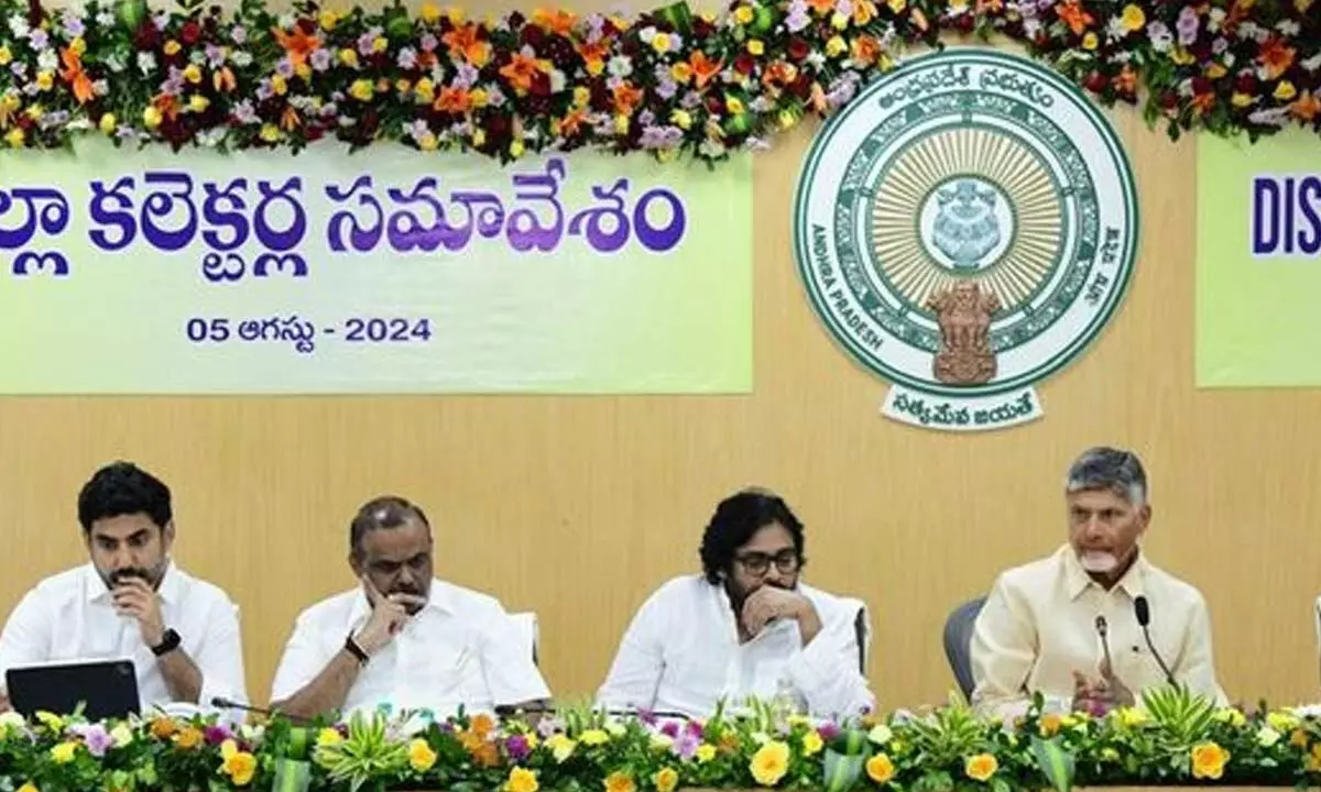 Chief Minister Nara Chandrababu Naidu along with Deputy Chief Minister Pawan Kalyan, IT  Minister Lokesh and others at the Collectors Conference at the Secretariat in Amaravati on Monday