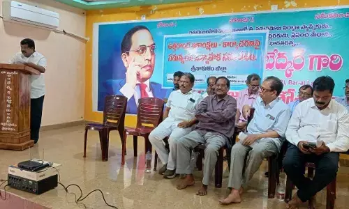 Visakhapatnam Writers’ Academy chairman V V Ramana Murthy speaking at meeting on ‘Uttarandhra’ in Srikakulam on Sunday