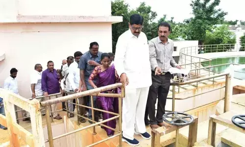 Endowments Minister Anam Ramanarayana Reddy inspecting mineral water plant in Atmakur town on Sunday