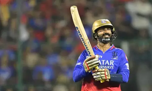 Dinesh Karthik joins Paarl Royals in SA20 League
