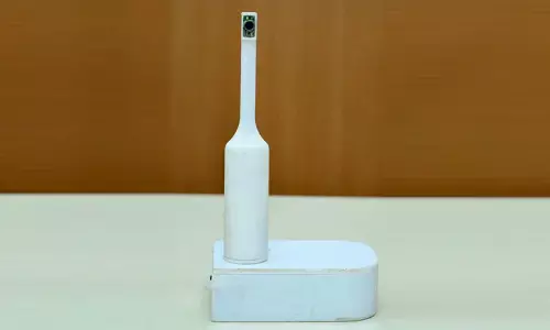 IIT-Kanpur transfers non-invasive oral cancer detection device to industry