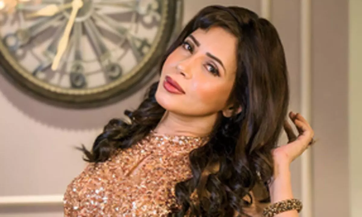 Rozlyn Khan opens up on side effects of cancer treatment, says celebs must share experience