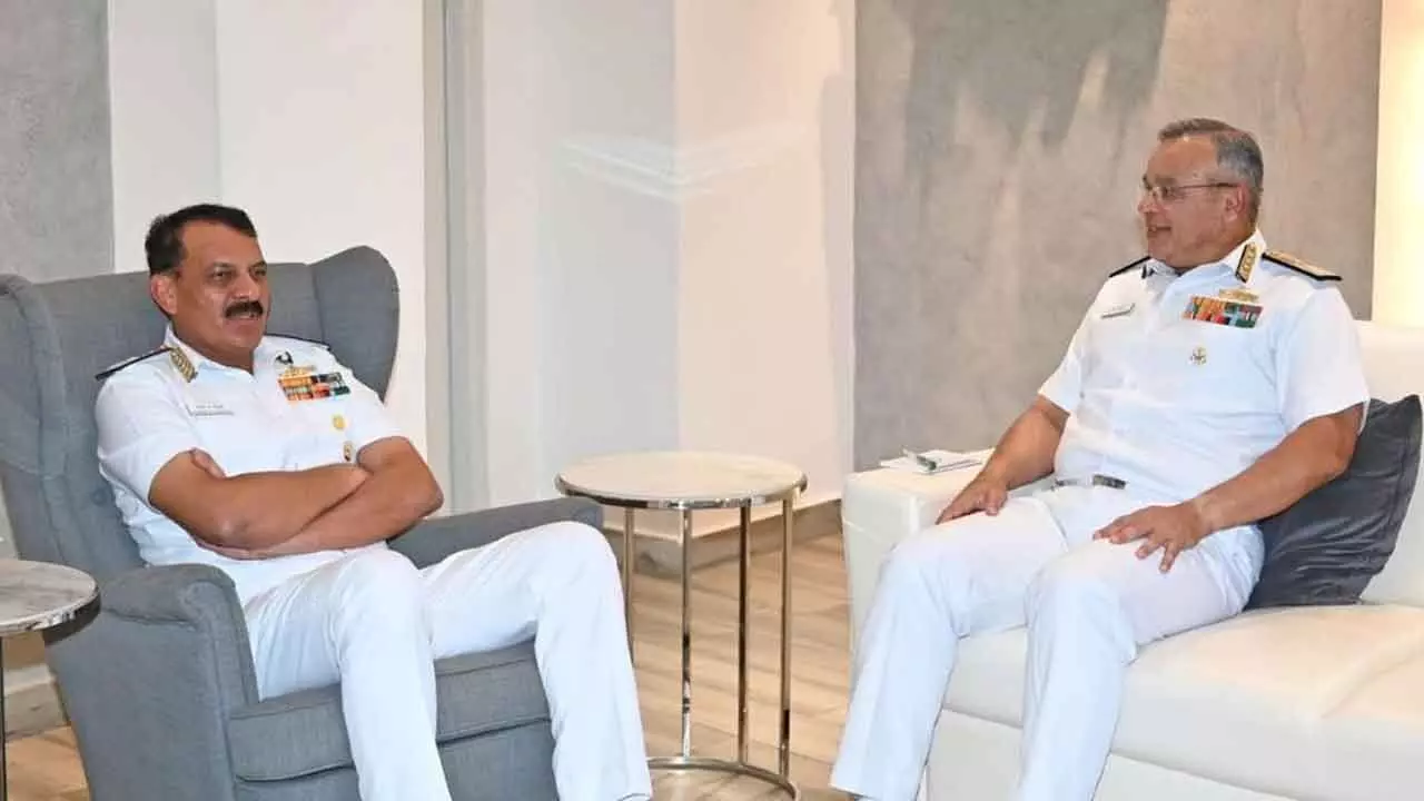 Navy chief visits Eastern Naval Command