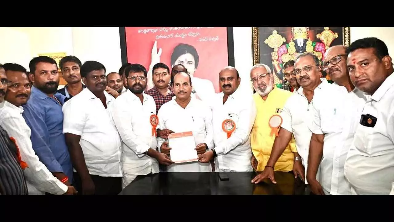 Vinayaka Mahotsava Committee members submitting a memorandum to city MLA Arani Srinivasulu in Tirupati on Thursday