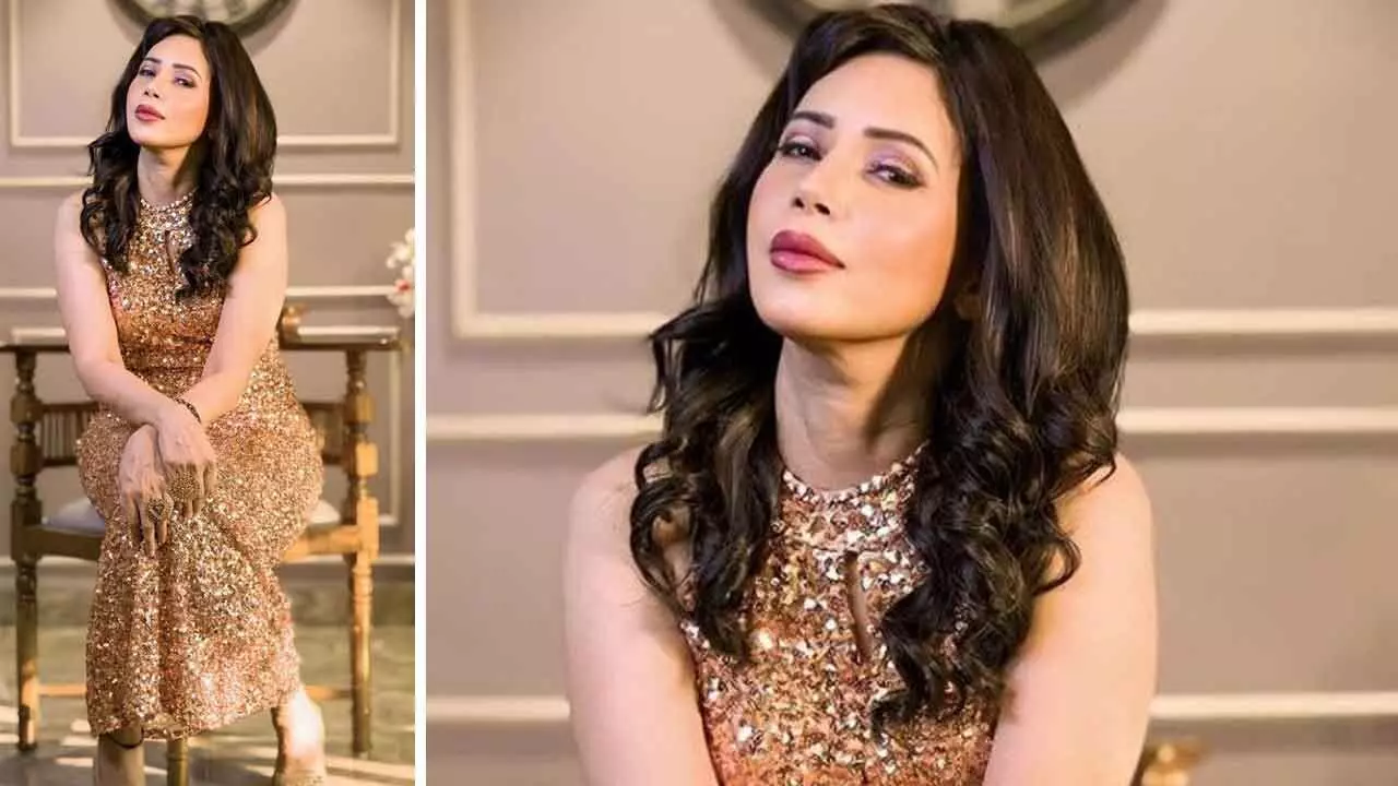 Rozlyn Khan opens up on side effects of cancer treatment, says celebs must share experience