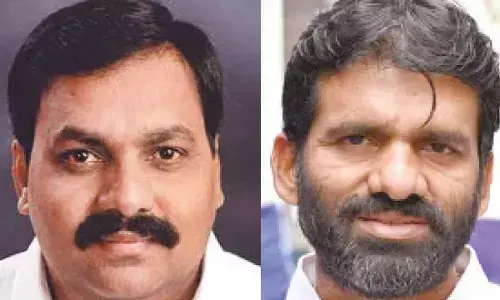 Kakani Govardhan Reddy, Parvathareddy Chandrasekhar Reddy