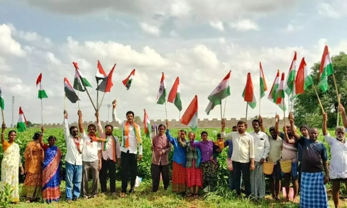 BJP Kisan Morcha Organizes National Flag Distribution Program