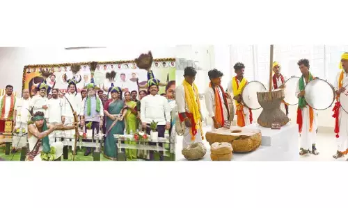 Seethakka reaffirms commitment to Tribal culture