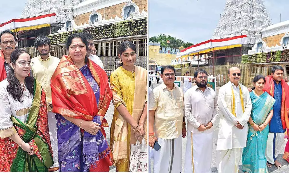 HC Judge offers prayers at Tirumala