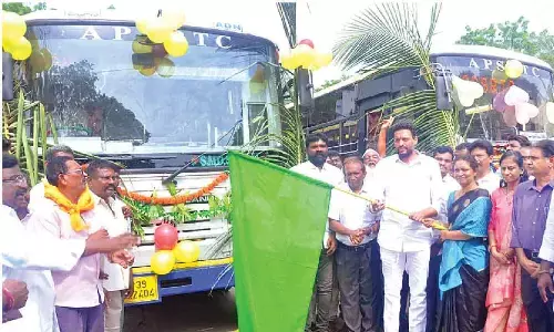 Govt will solve problems of RTC: Min Bharath