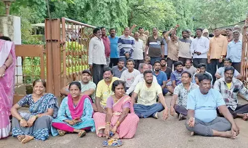 Protest erupts over power outage