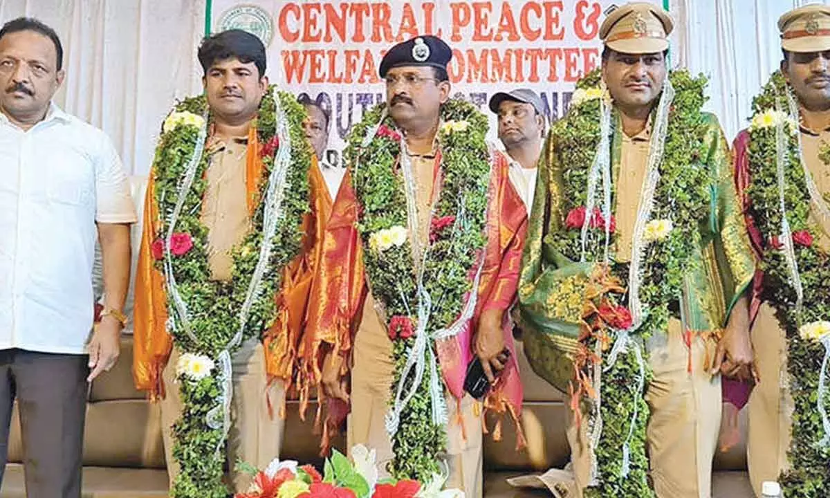 Ganesh Utsav, Milad-un-Nabi: Meet held for peaceful celebrations of festivities