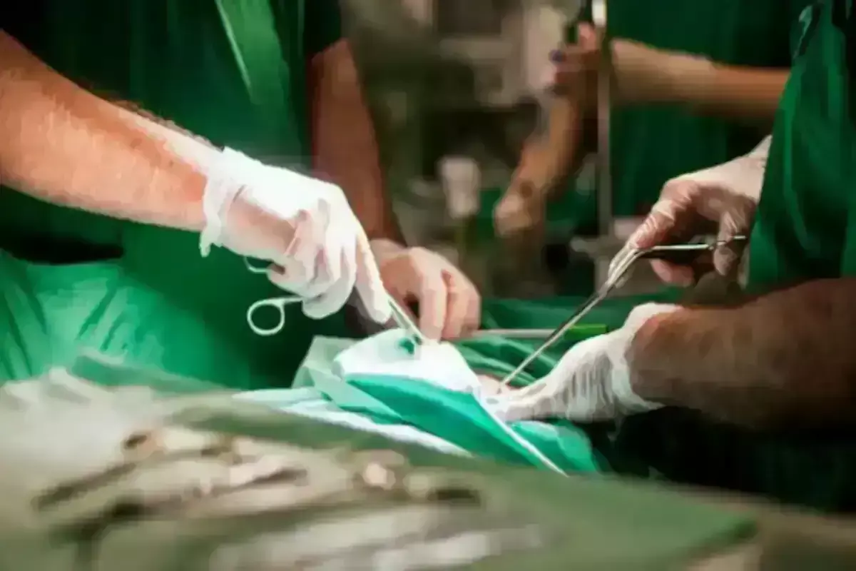 Uttar Pradesh Man Discovers Female Reproductive Organs During Hernia Surgery