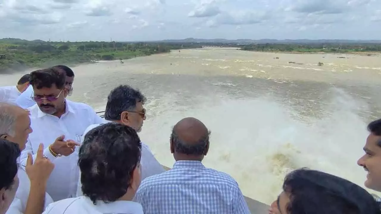 Karnataka Deputy Chief Minister D K Shivakumar at the  Tungabhadra Dam on Monday