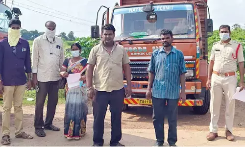 Trucks carrying chicken waste to feed fish seized