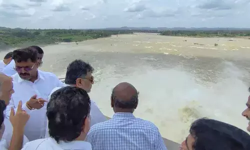 Karnataka Deputy Chief Minister D K Shivakumar at the  Tungabhadra Dam on Monday