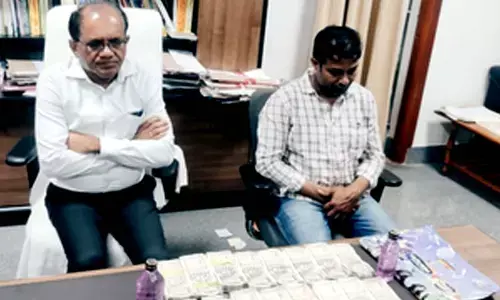 Joint collector caught taking Rs 8 lakh bribe in Telangana