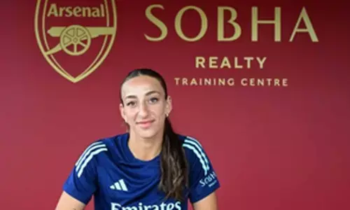 Arsenal sign Sweden striker Rosa Kafaji on long-term deal