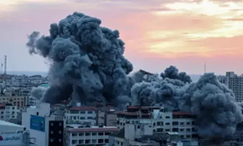 Seven Palestinians killed in Israeli airstrike in Gaza