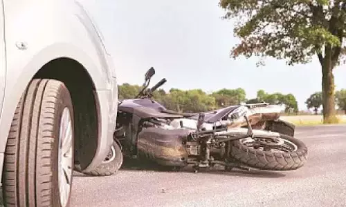 19-yr-old road accident victim with life-threatening injury revived successfully