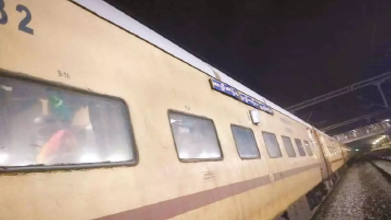 Bengaluru Superfast Express halted for repairs at Jadcherla Railway station on Thursday