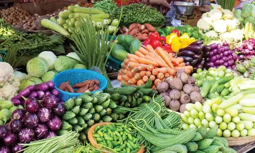 Flower, fruits and vegetable prices increase over festive season
