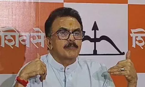 On Uddhav’s claims of backing any MVA candidate, Sanjay Nirupam takes caustic jibe