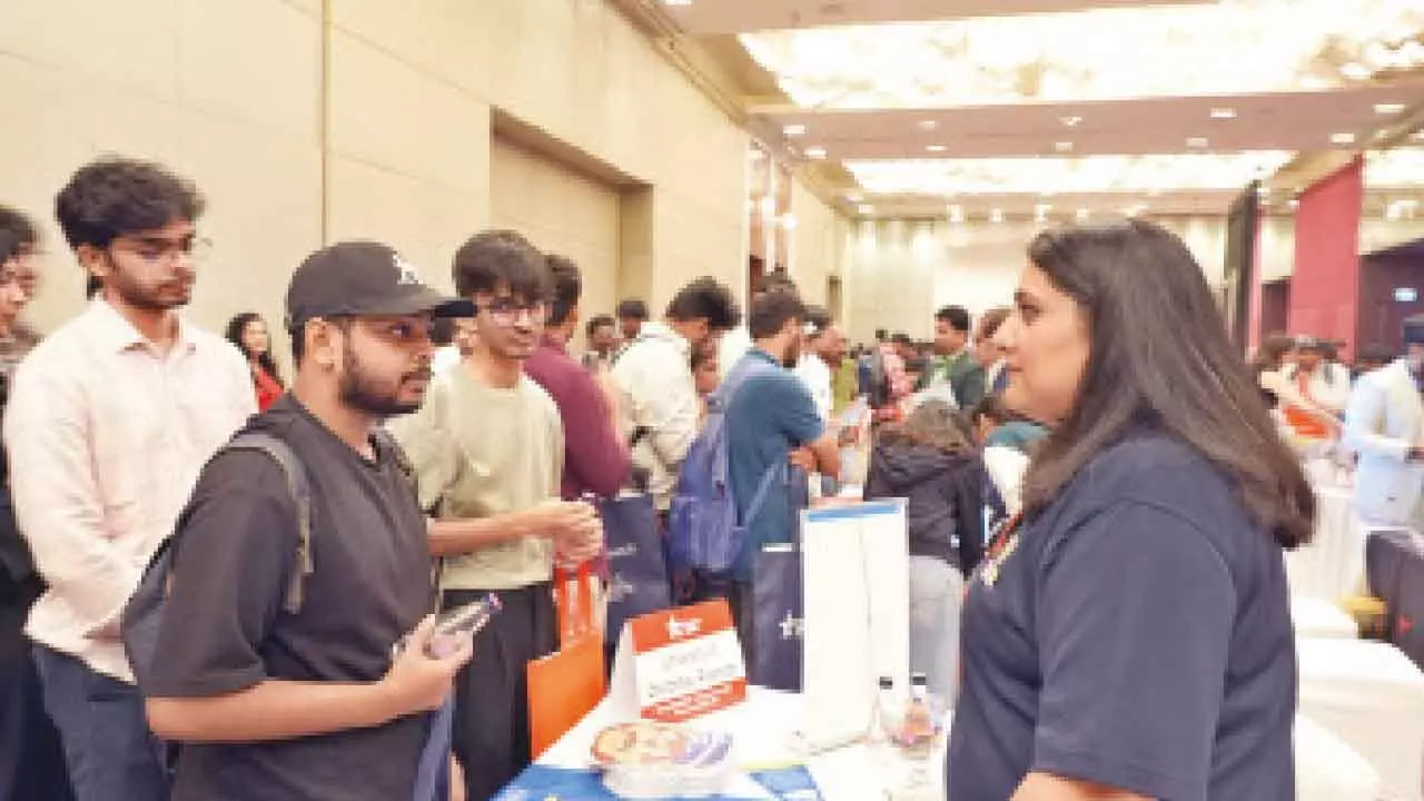 US Consulate launches education fair in city