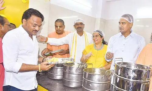 3 Anna canteens launched in Vizianagaram dist