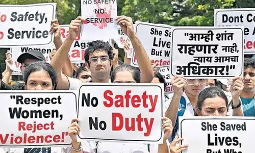 Nationwide Protests continue as Doctors Demand Justice for doctor Murdered in Kolkata