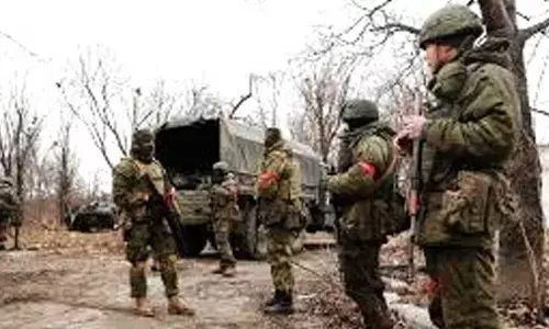 24 Ukrainian soldiers surrender in Kursk