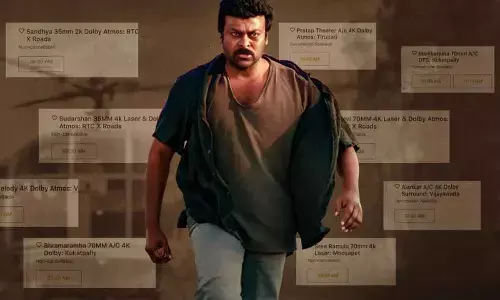 Housefull Boards for Megastar Chiranjeevis Indra 4K Re-release