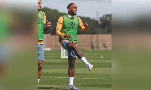 Toney omitted from Brentford squad against Crystal Palace amidst transfer interest