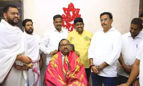 Vijayawada Chamber of Commerce and Industry new president Gaddam Ravi Kumar being felicitated in Vijayawada on Sunday