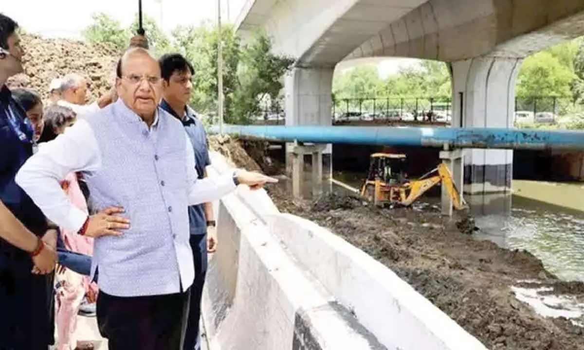 Total collapse of civic infra this monsoon: LG to CS