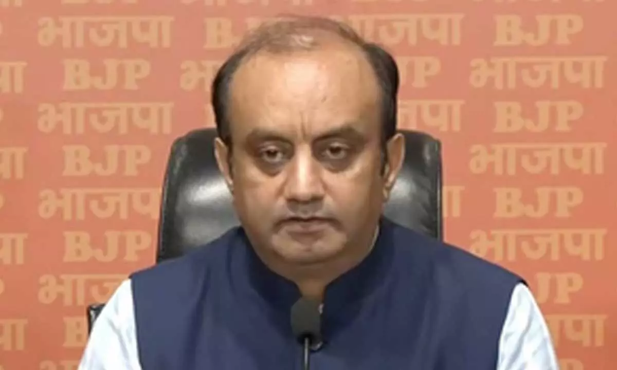 Cong slams BJP on lateral entry issue, Sudhanshu Trivedi hits back