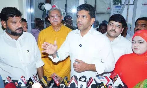 Union Min lauds State govt for relaunching Anna Canteens