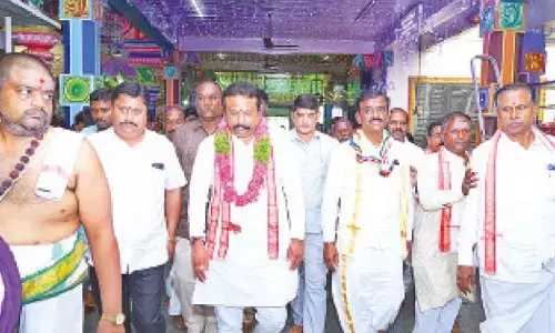 Cantt MLA takes part in ‘Maha Kumbhabhishekam’