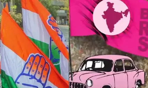 BRS stares at more desertions as Cong eyes GHMC poll gains