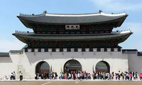 Seouls national symbol space to honour free democracy and peace