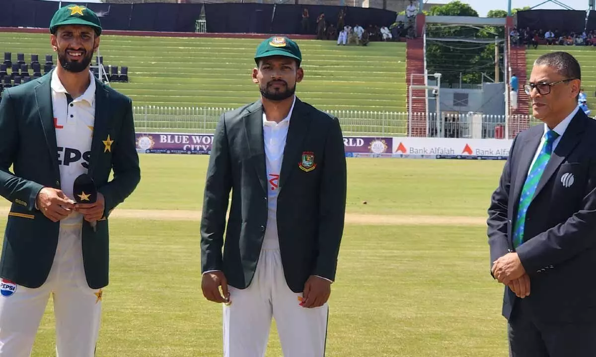 Pakistan vs Bangladesh 1st Test: Bangladesh wins the toss and elects to field!