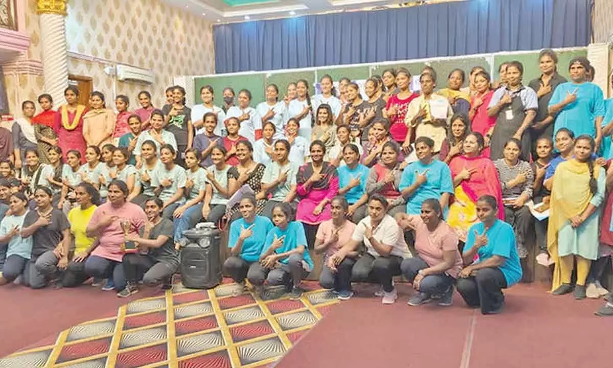 CMR holds women’s throwball tourney for staff