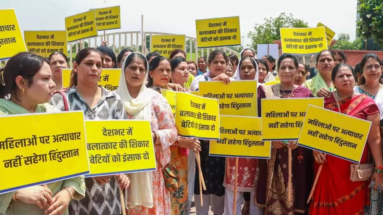 AAP women’s wing protests at Rajghat