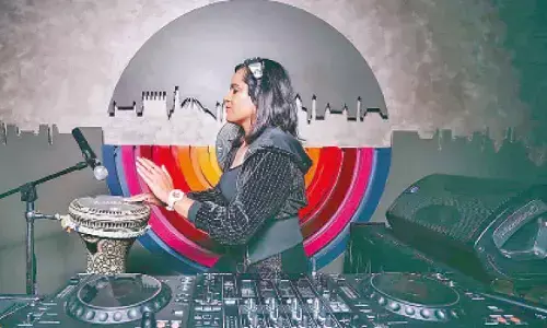 Bollywood extravaganza at TOS Club: Savage fridays with DJ Karma